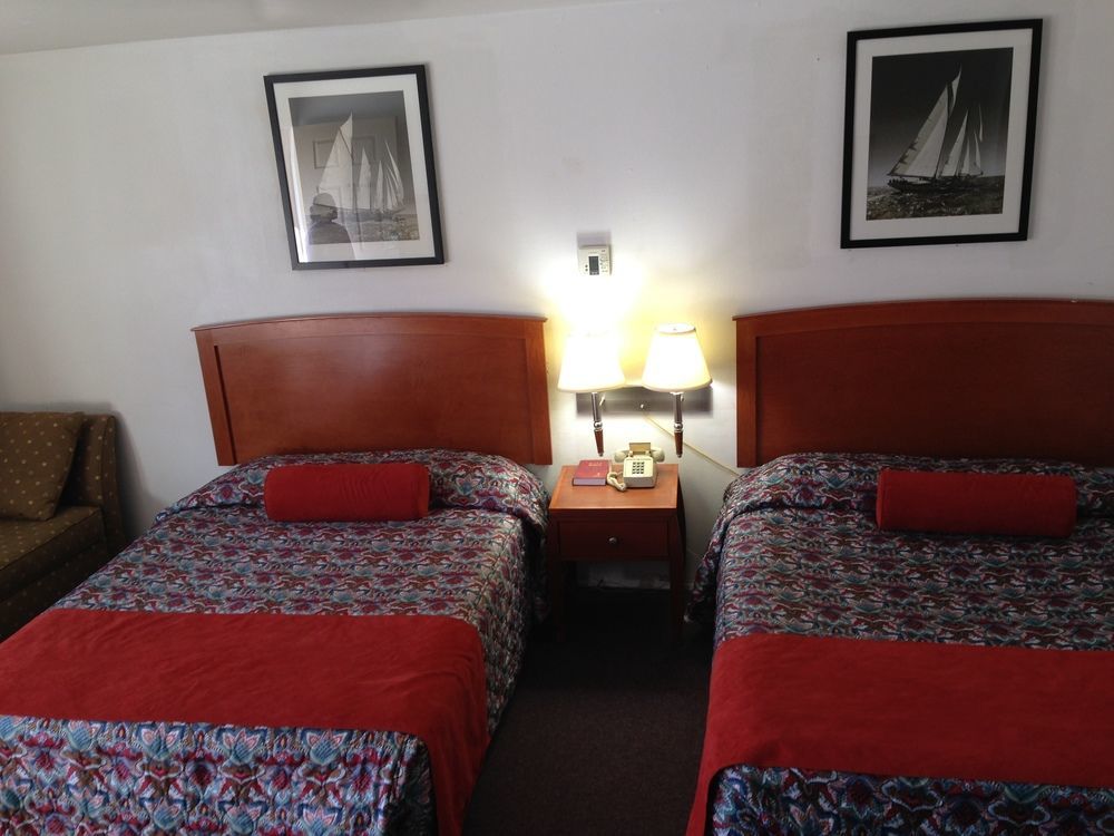 Maple Inn And Suites لوس بانوس المظهر الخارجي الصورة