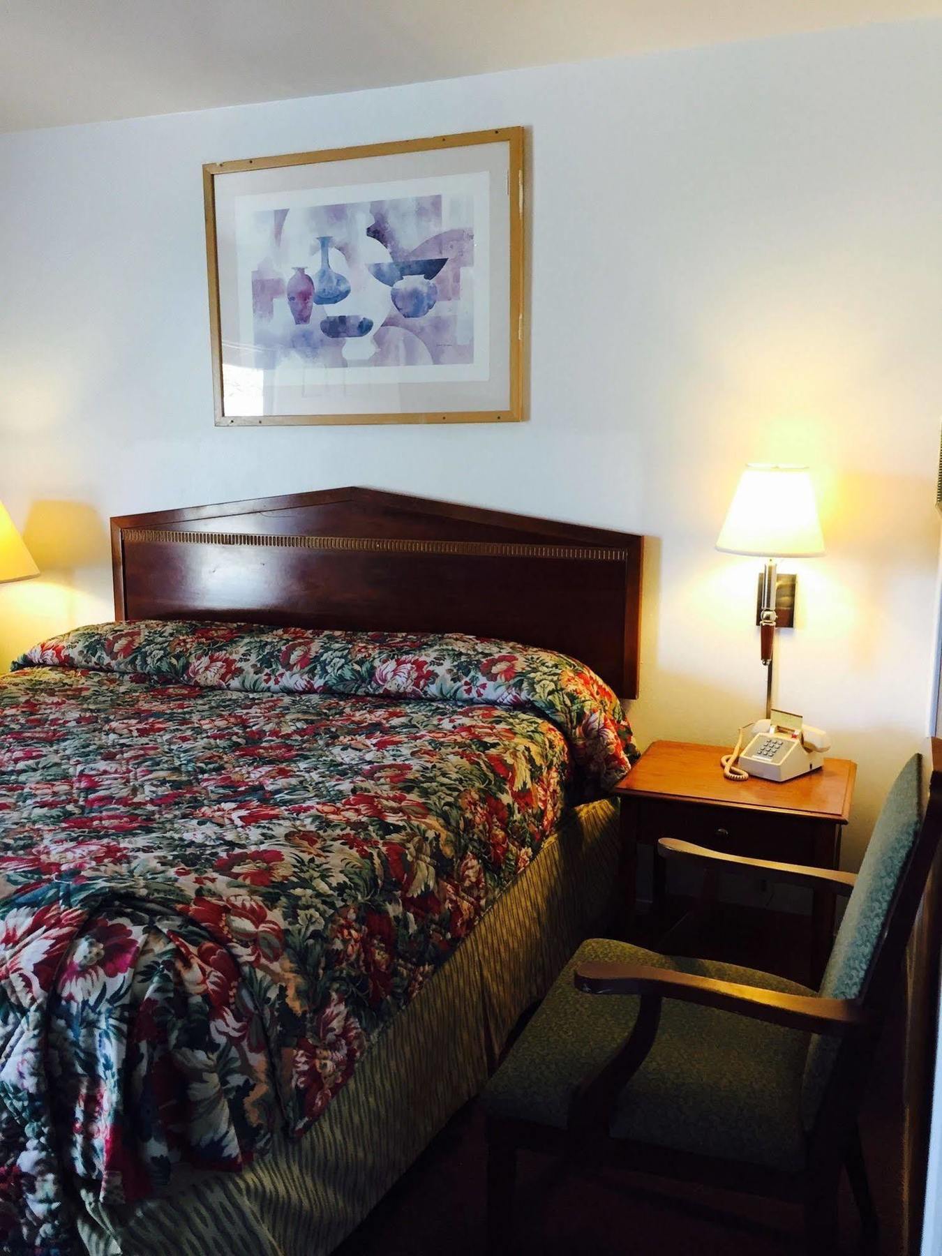 Maple Inn And Suites لوس بانوس المظهر الخارجي الصورة
