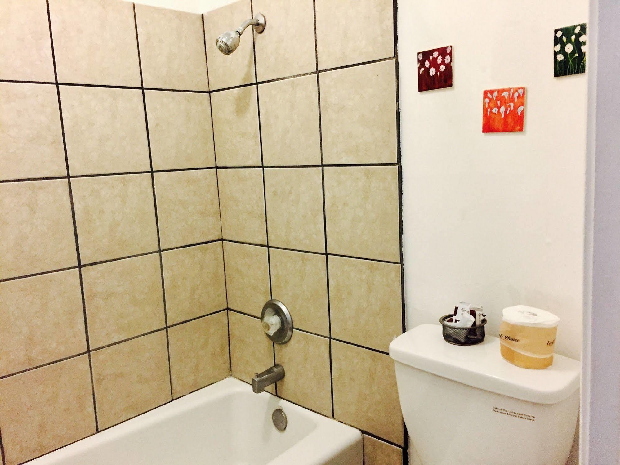 Maple Inn And Suites لوس بانوس المظهر الخارجي الصورة